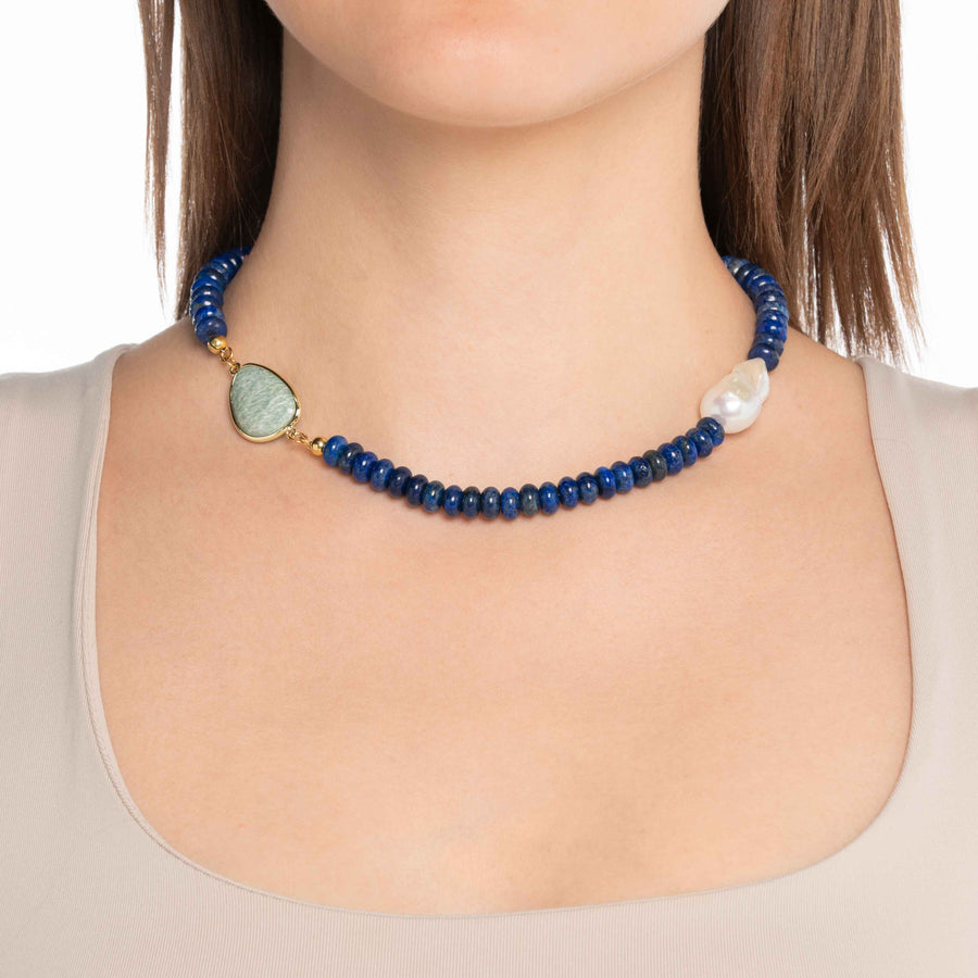Pearl and Stone Necklace in Lapis Lazuli