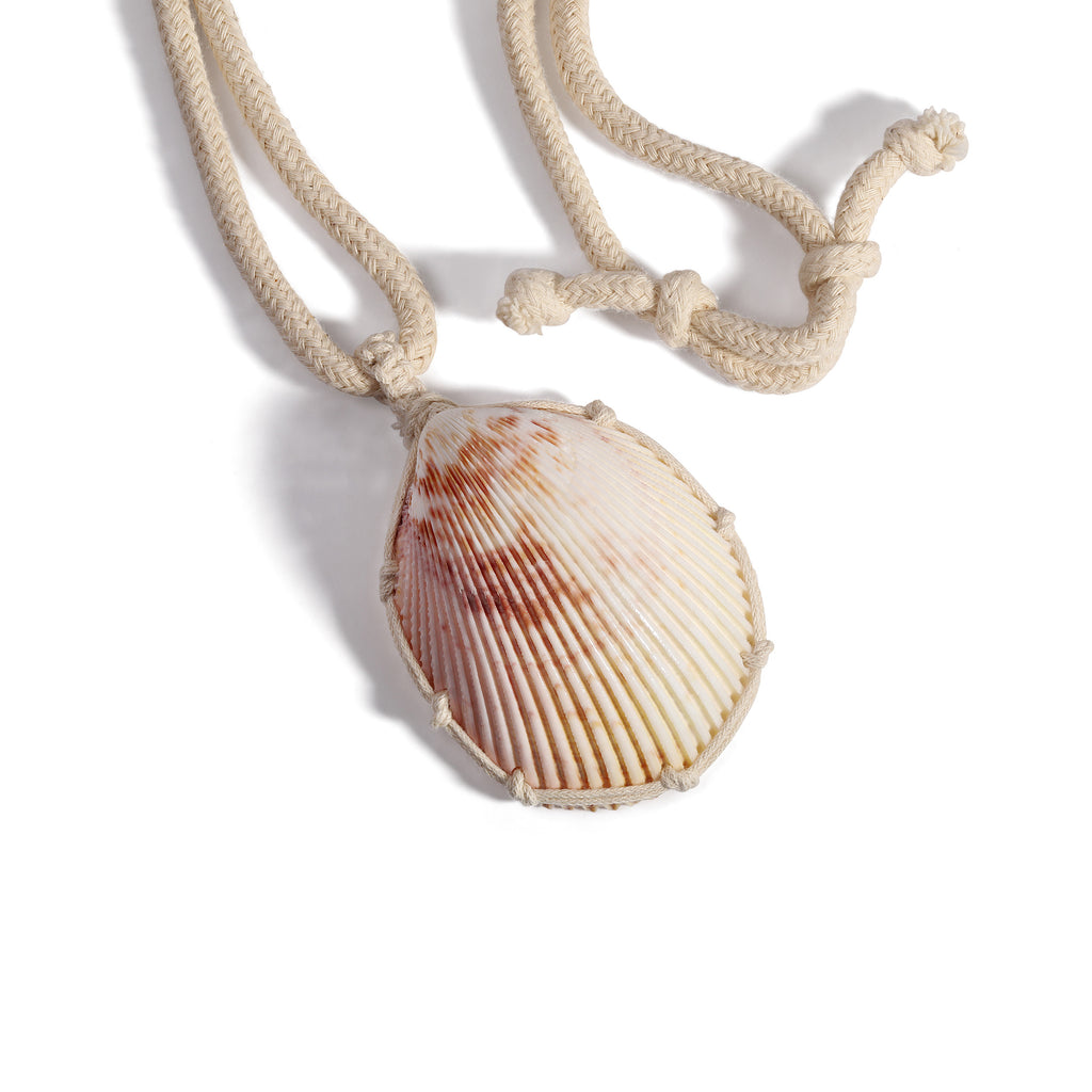 Seashell Cord Necklace in White