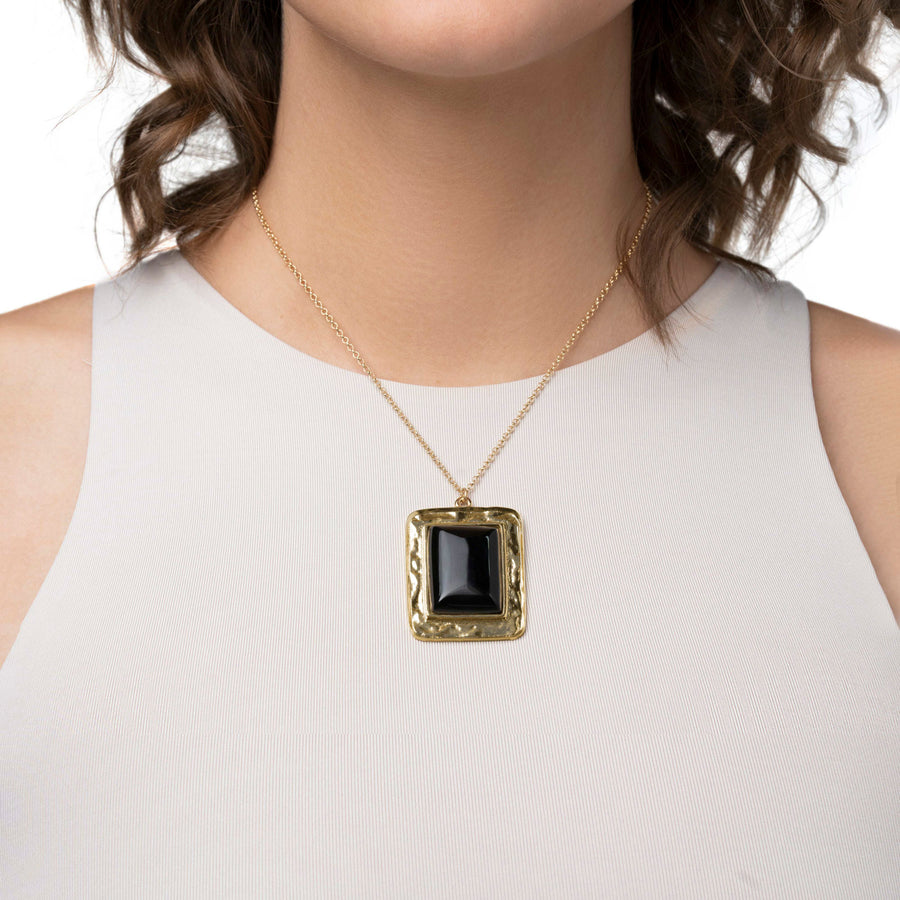 Diamond Halo Clover Pendant Necklace | Lee Michaels Fine Jewelry